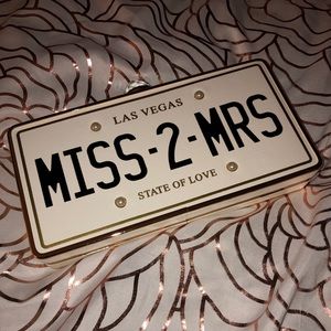 Aldo Miss to Mrs clutch